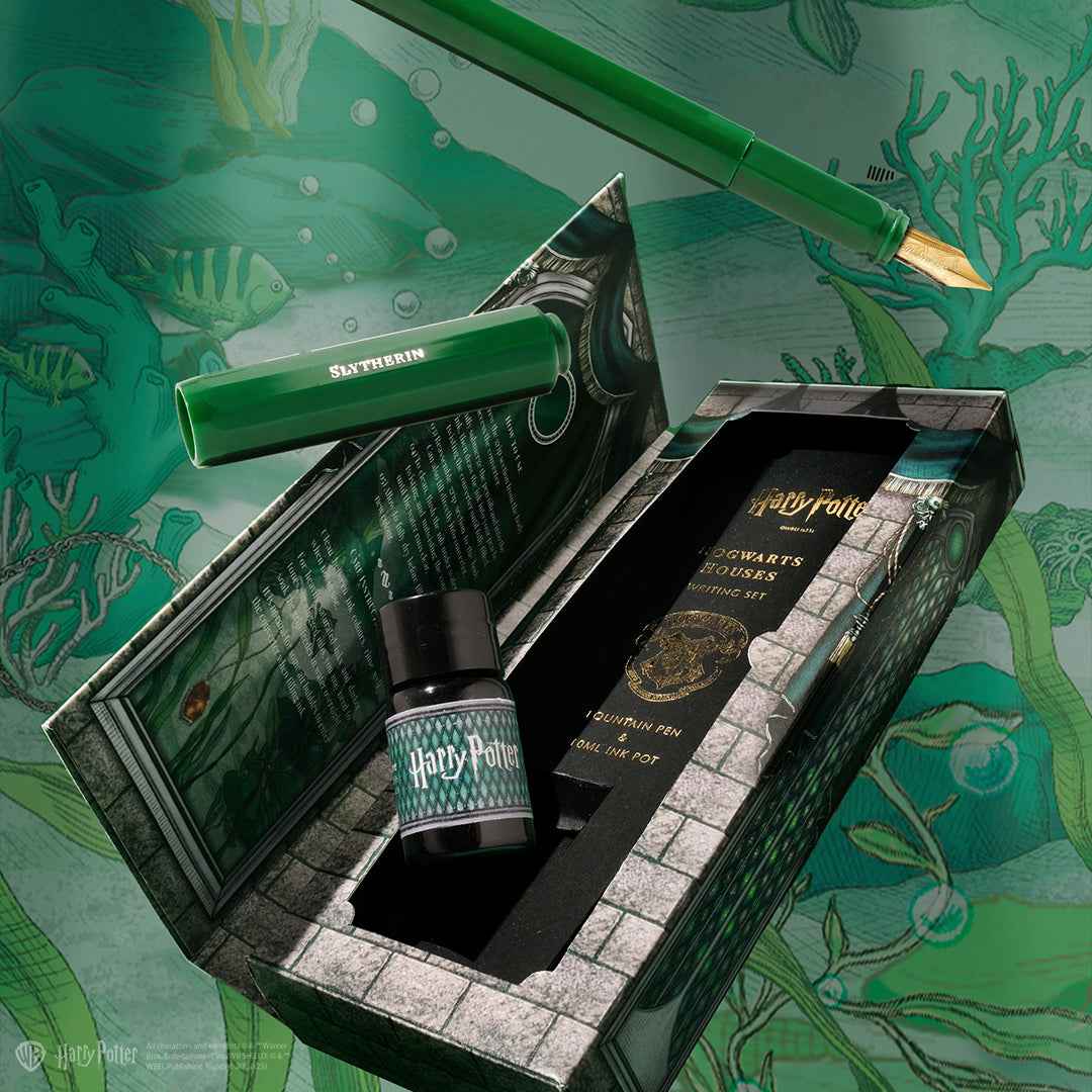 Warner Bros. | Harry Potter | Carousel Pen and Ink Set | Slytherin House